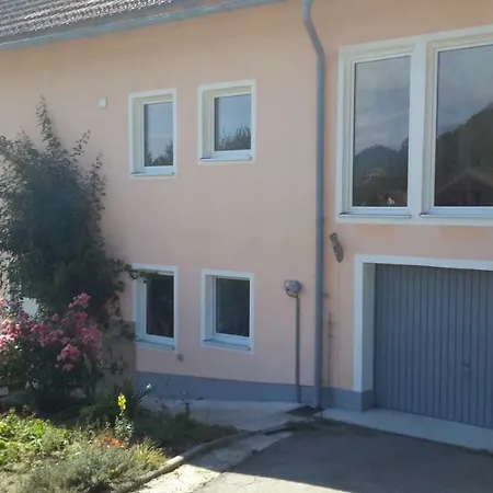 Hausgrafenhuett Holiday home